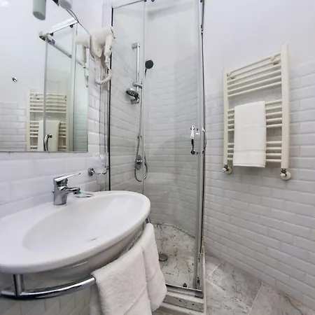 Couette-café Solemar Sicilia - Monaco Palerme